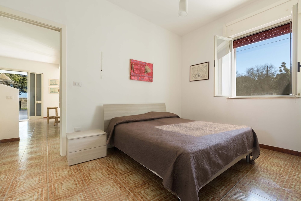 Basic Villa