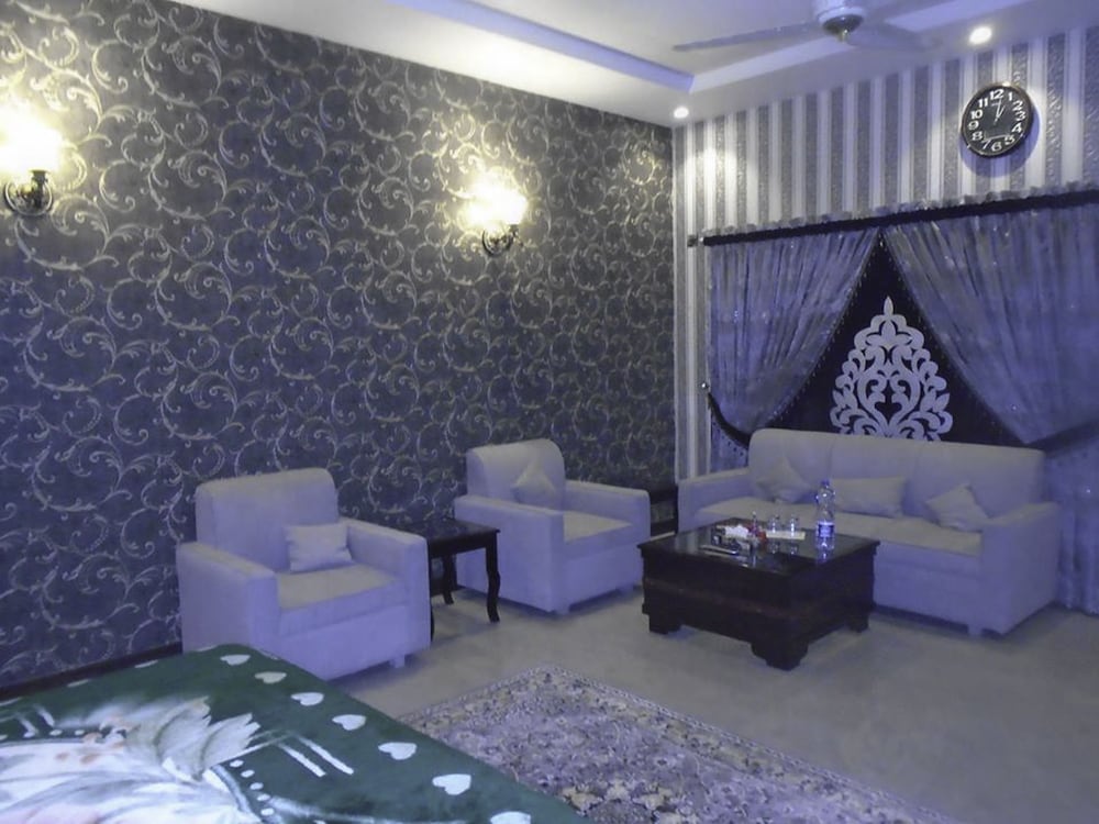 Deluxe Single Room photo 3