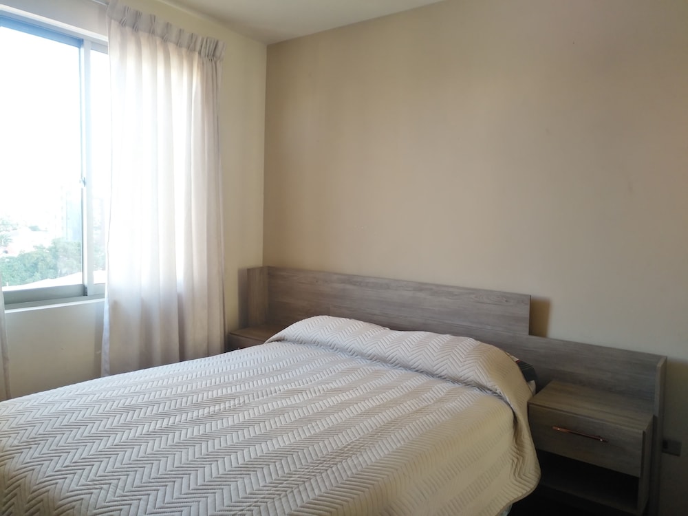 Apartment photo 2