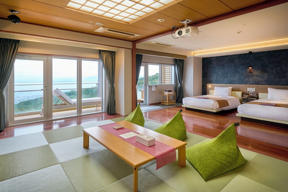 Modern suite Japanese-Western style room with cypress open-air bath KAZE, Non Smoking