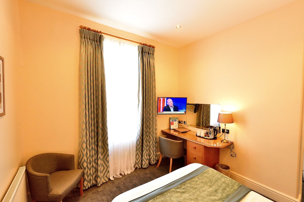 Standard Double Room, 1 Double Bed, Ensuite - Photo 8