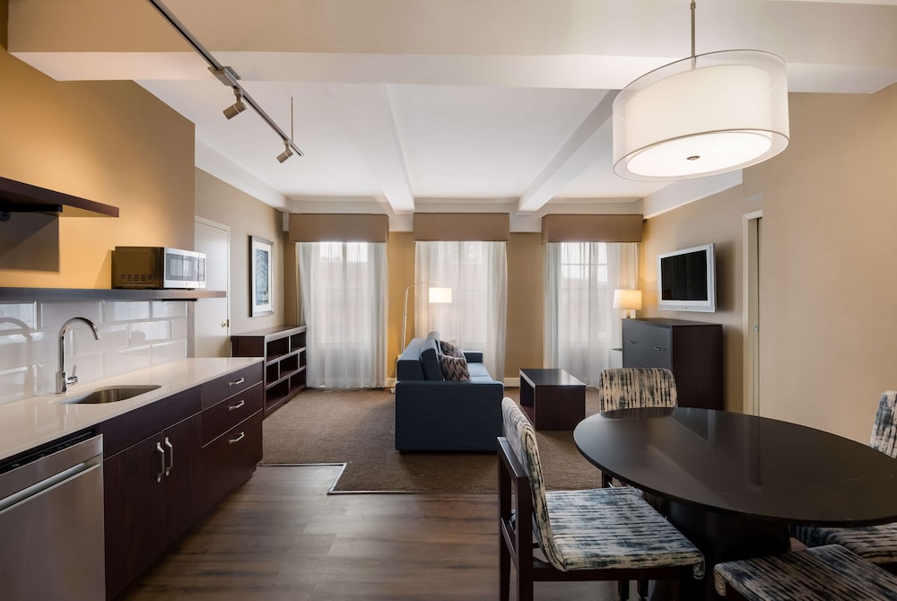 Suite, 1 King Bed, Non Smoking, Kitchenette (Dining Table;Living Room;with Sofabed) - Photo 2