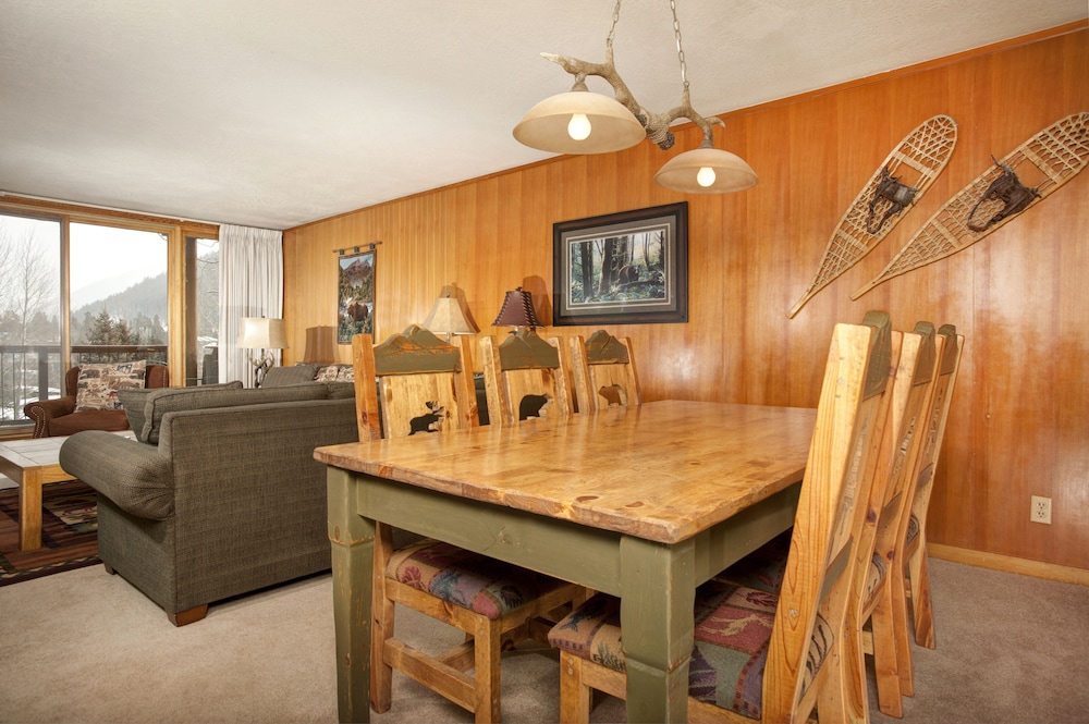 Condo, 1 Bedroom