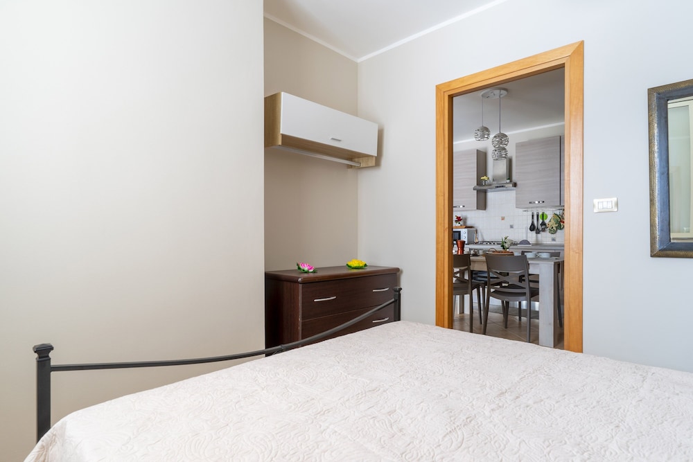 Basic Apartment