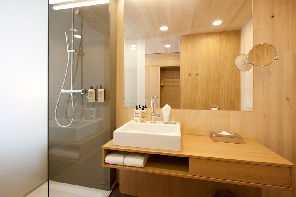 Junior Double or Twin Room, Balcony photo 2