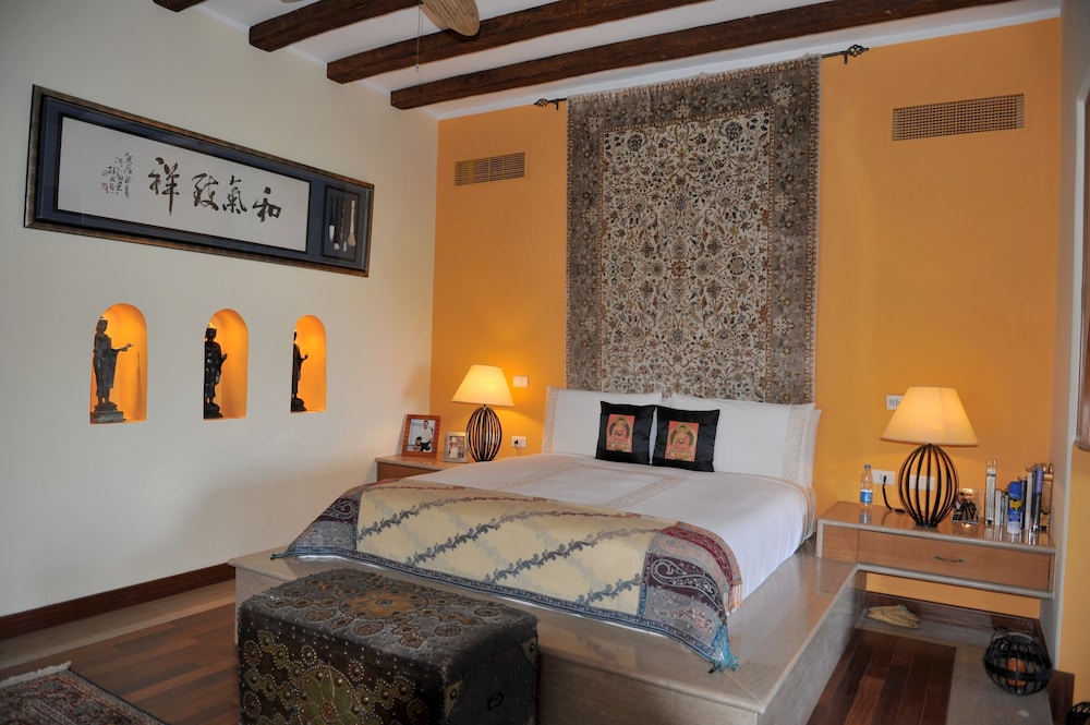 Panoramic Suite, 1 King Bed photo 3