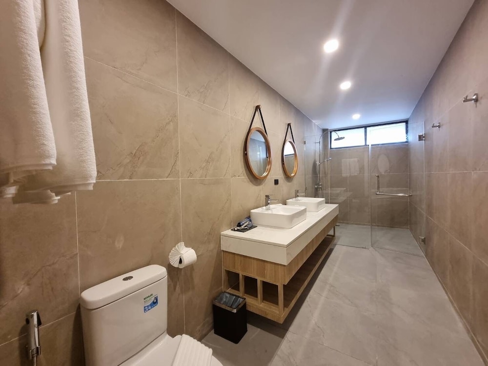 Family Suite - Photo 6