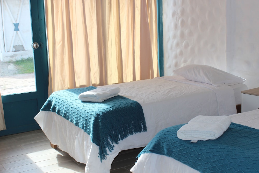 Basic Triple Room photo 2