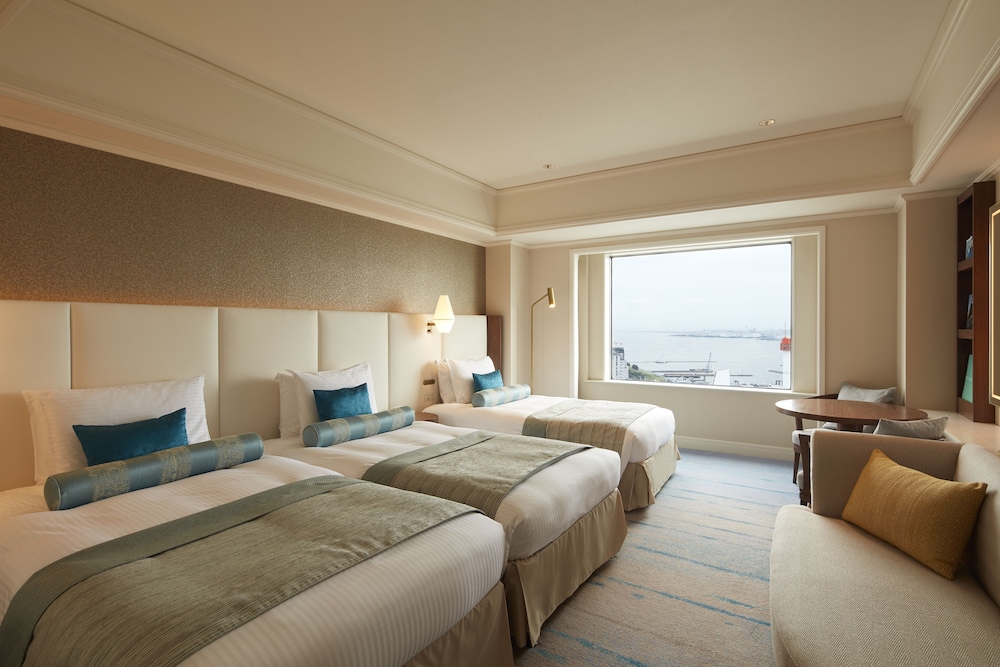 Club Breeze Deluxe Triple Room, Rainbow Bridge Side, Non Smoking (Executive Lounge Access) photo 2