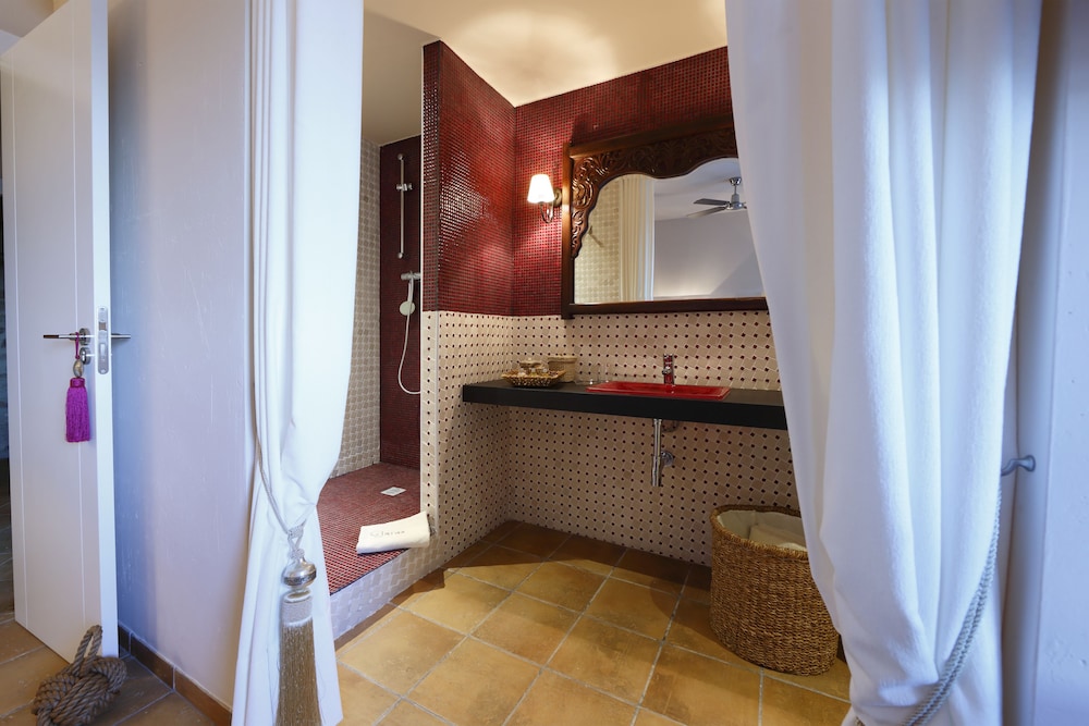 Standard Double Room, Mountain View photo 2