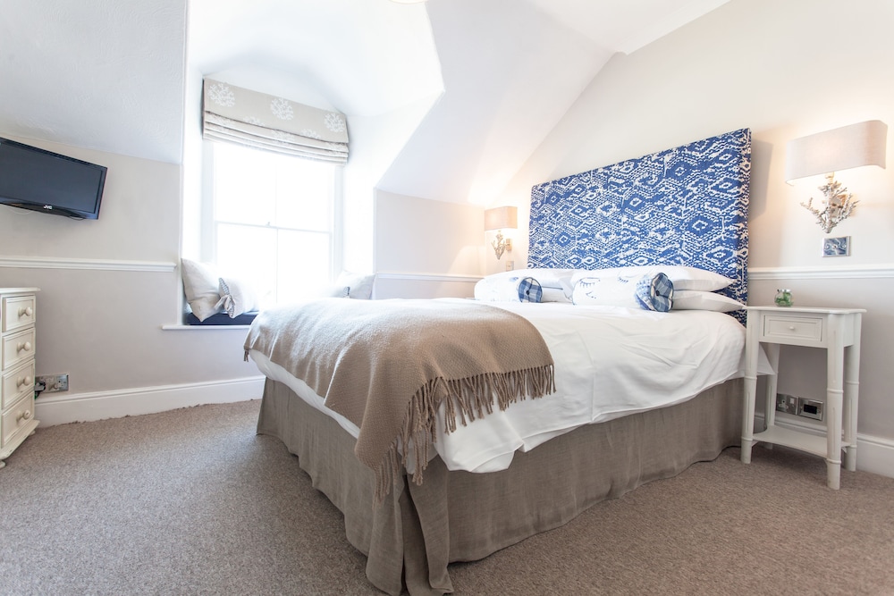 Deluxe Room, Ocean View (Porthcurno) photo 2
