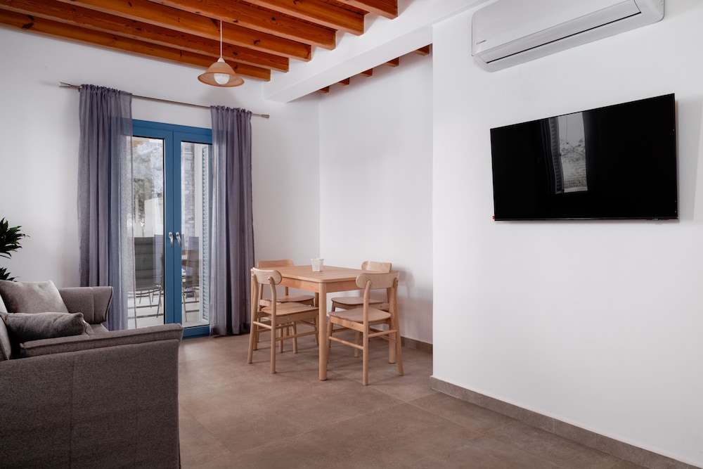 Standard Apartment photo 2