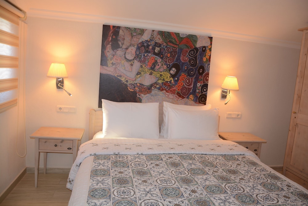 Comfort Apartment, 2 Bedrooms, Non Smoking, Lake View