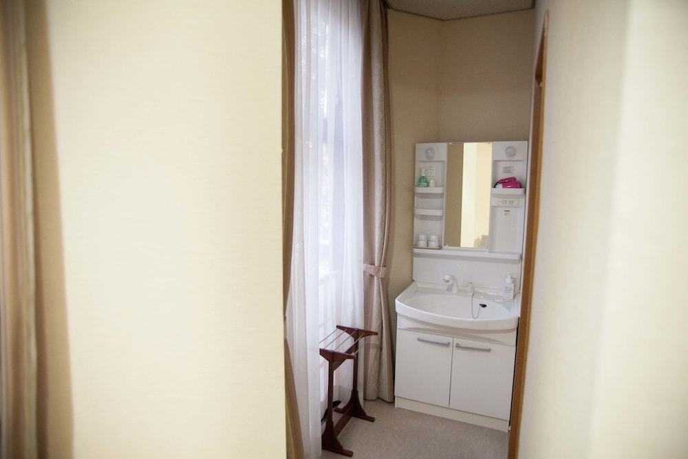 Japanese-Style Superior Room - Photo 6