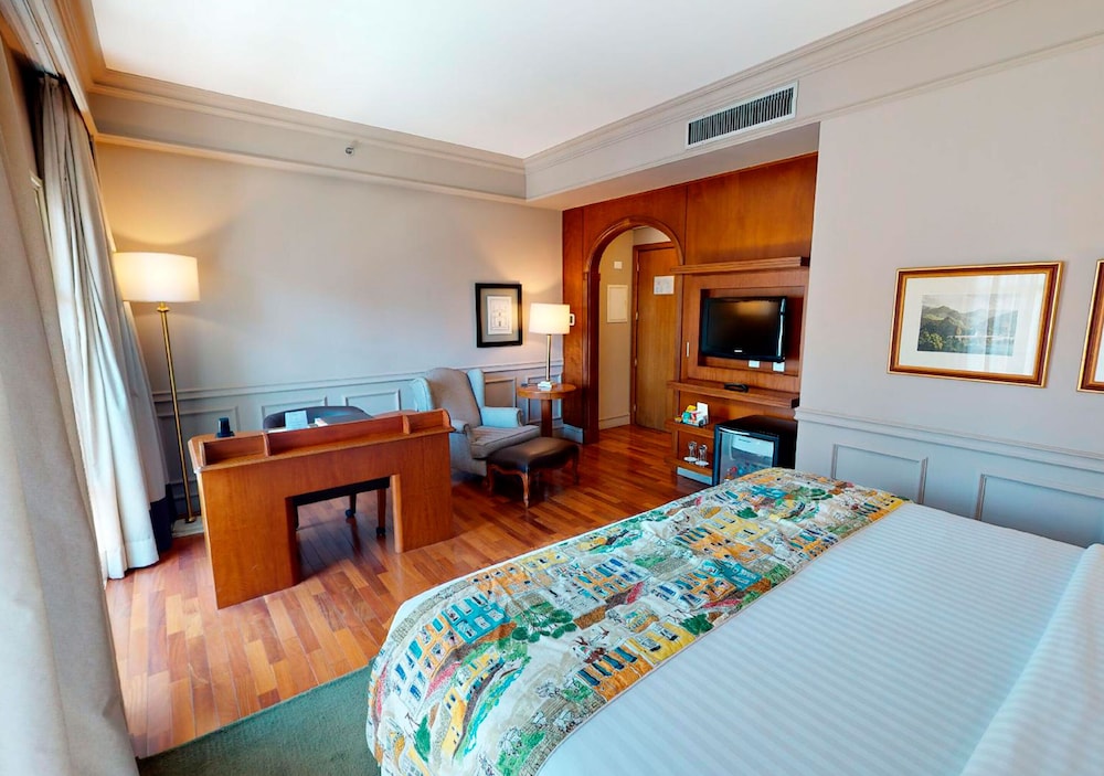 Standard Room, 1 Double Bed thumbnail 6