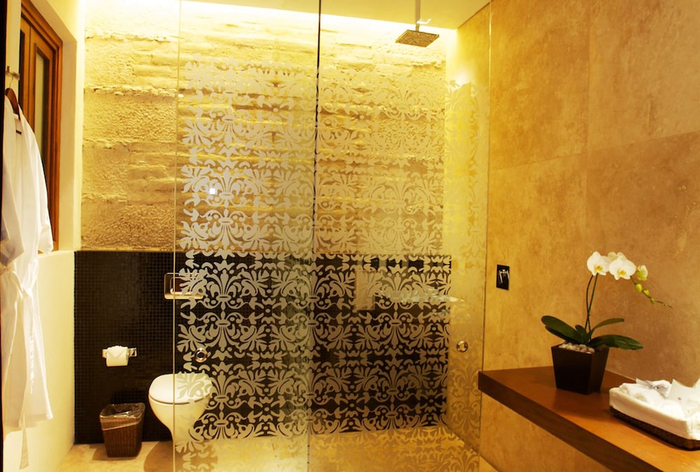 Master Suite - Photo 13