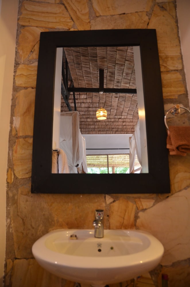 Standard Twin Room, Ensuite - Photo 1