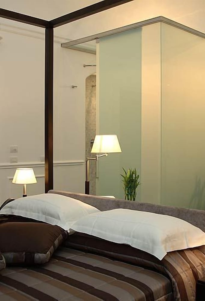 Classic Double or Twin Room - Photo 3