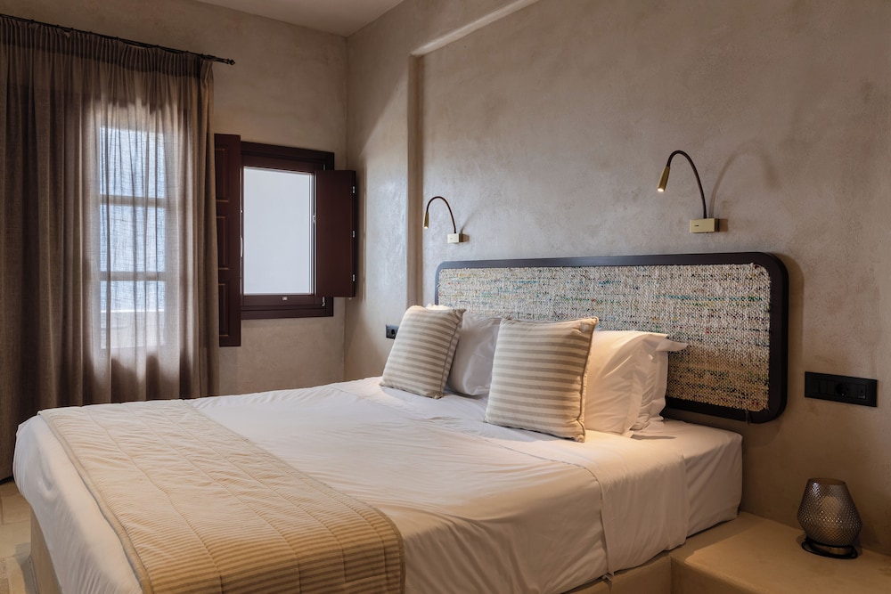 Superior Room Caldera View - Photo 4