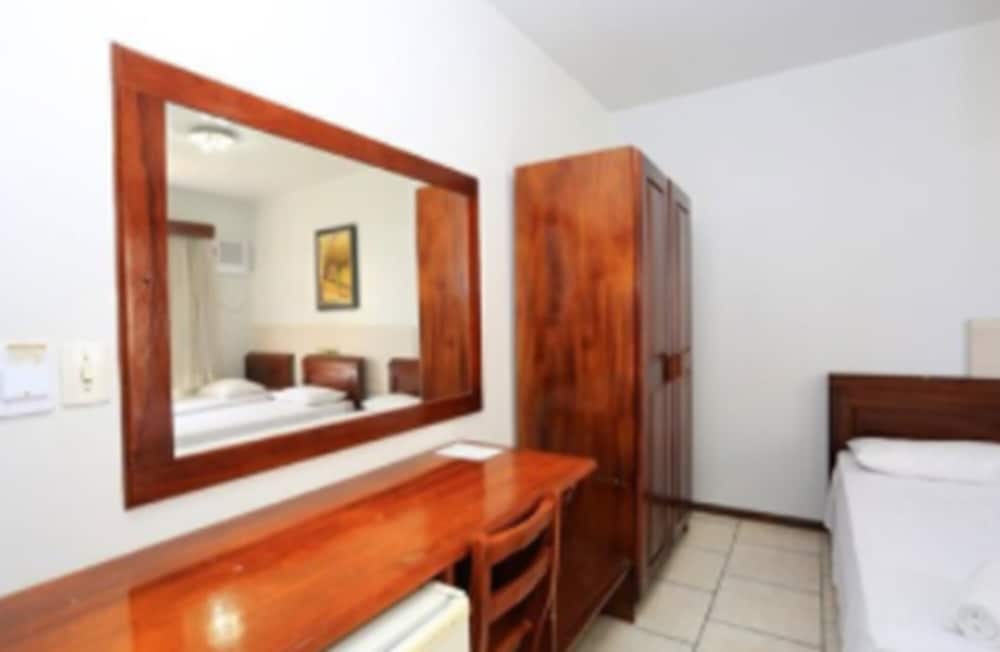 Standard Triple Room photo 2