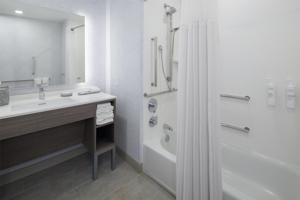Home2 Suites By Hilton Kittery, Photo 7