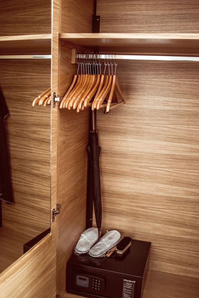 Apartment - Photo 3