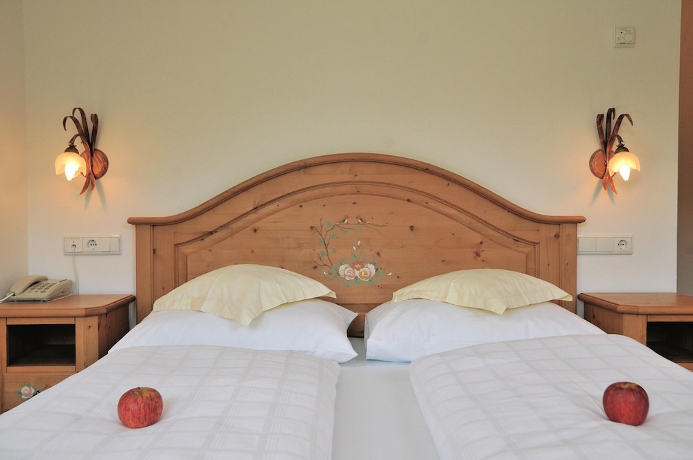 Economy Double Room - Photo 2