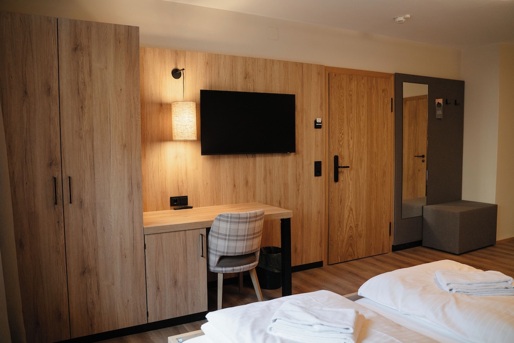 Family Twin Room photo 2