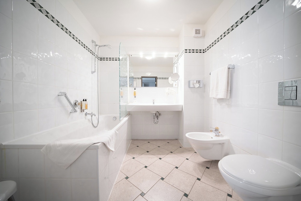 Superior double with Balcony and Park view - Photo 3