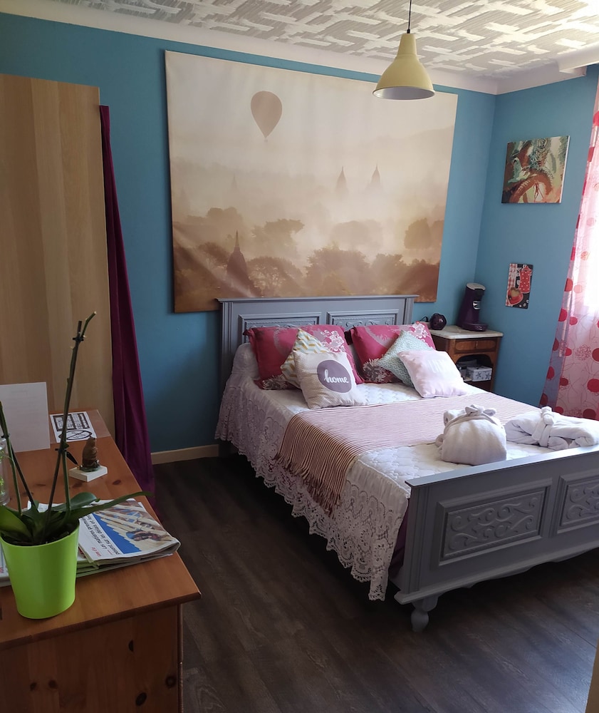 Standard Double Room photo 3