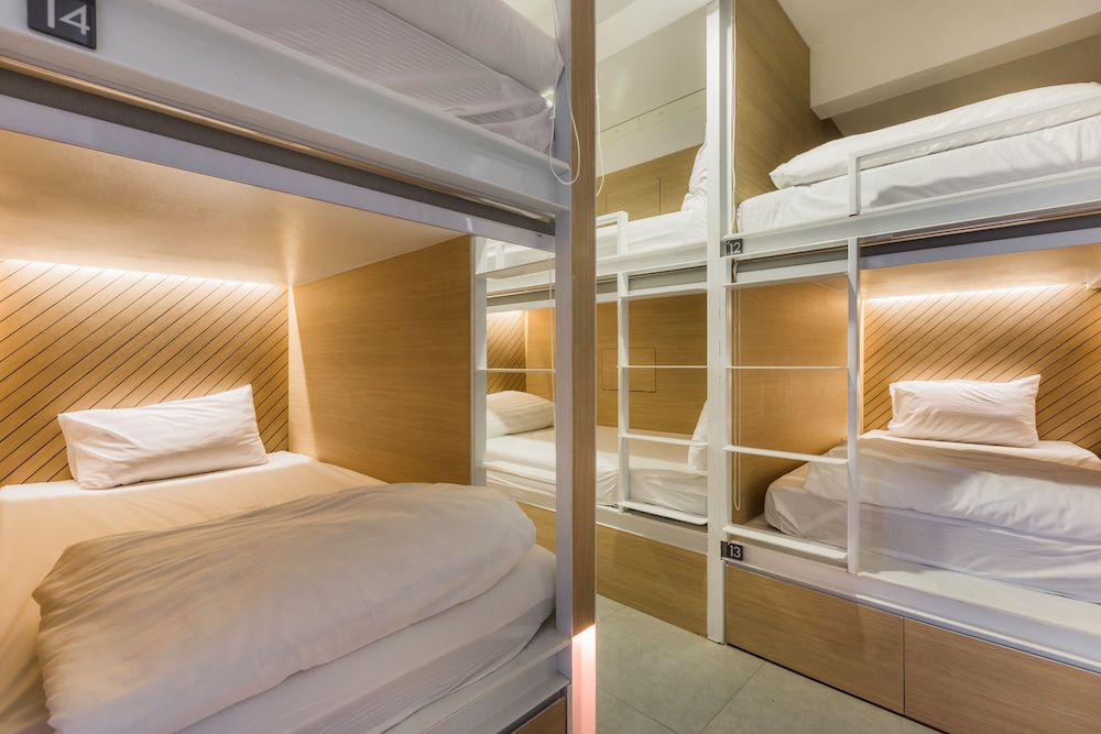 Shared Dormitory Female photo 3