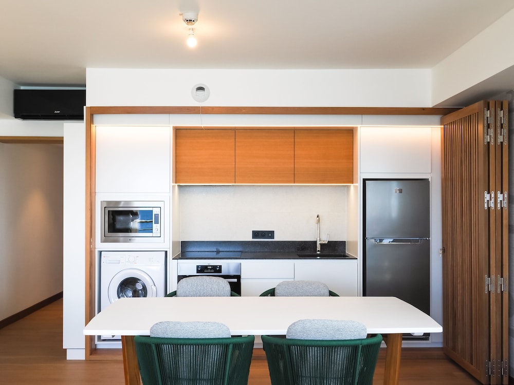 Signature Suite, 1 Bedroom, Kitchen, Oceanfront