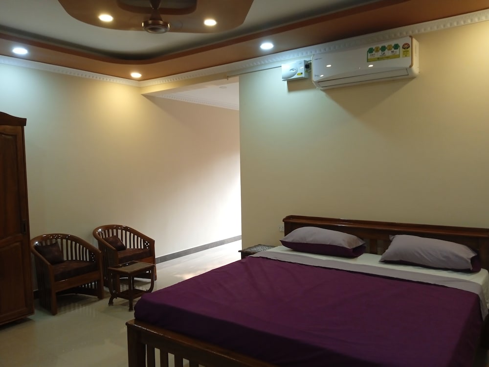 Classic Double or Twin Room photo 3