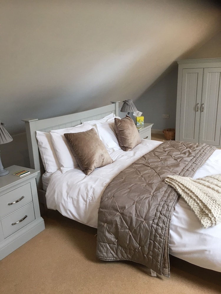 Deluxe Loft, 1 King Bed photo 2