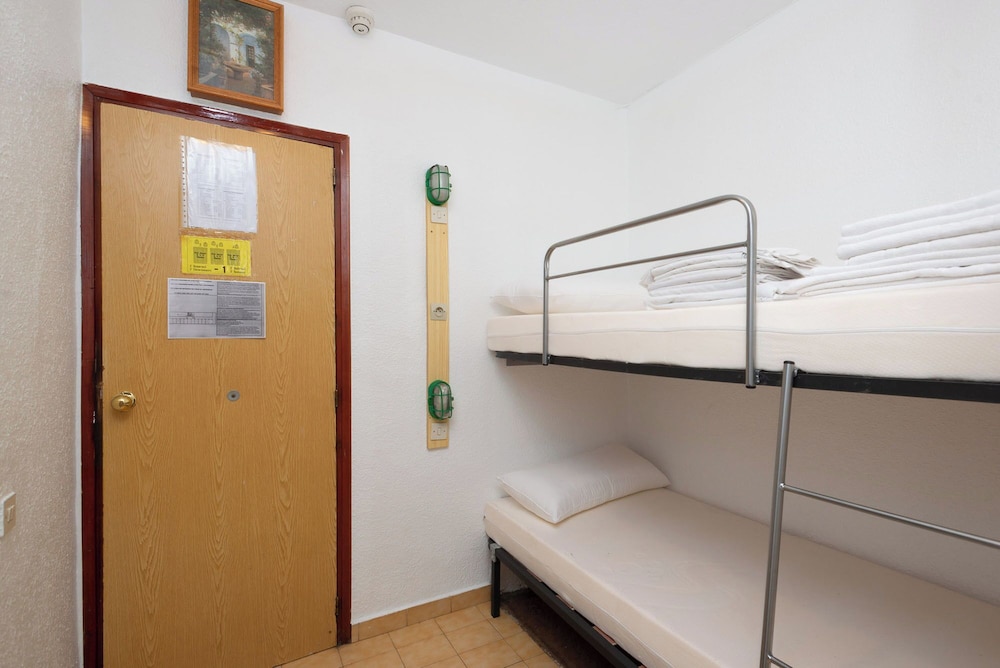 Basic Apartment