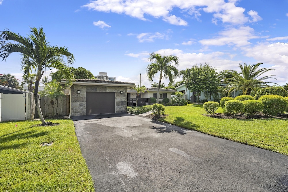 Relax in Luxury - 3 Bed 2 Bath Oasis With Pool, Foto 33