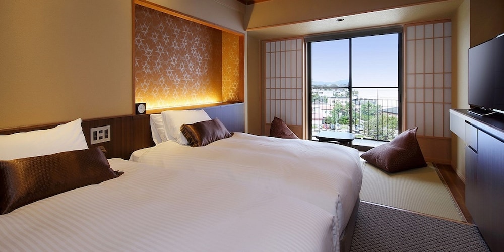Standard Room B, Non Smoking, Balcony (30 square meters, Tatami Space) photo 3