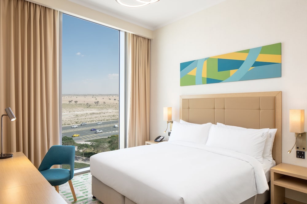 Premium Room, 1 King Bed, Smoking