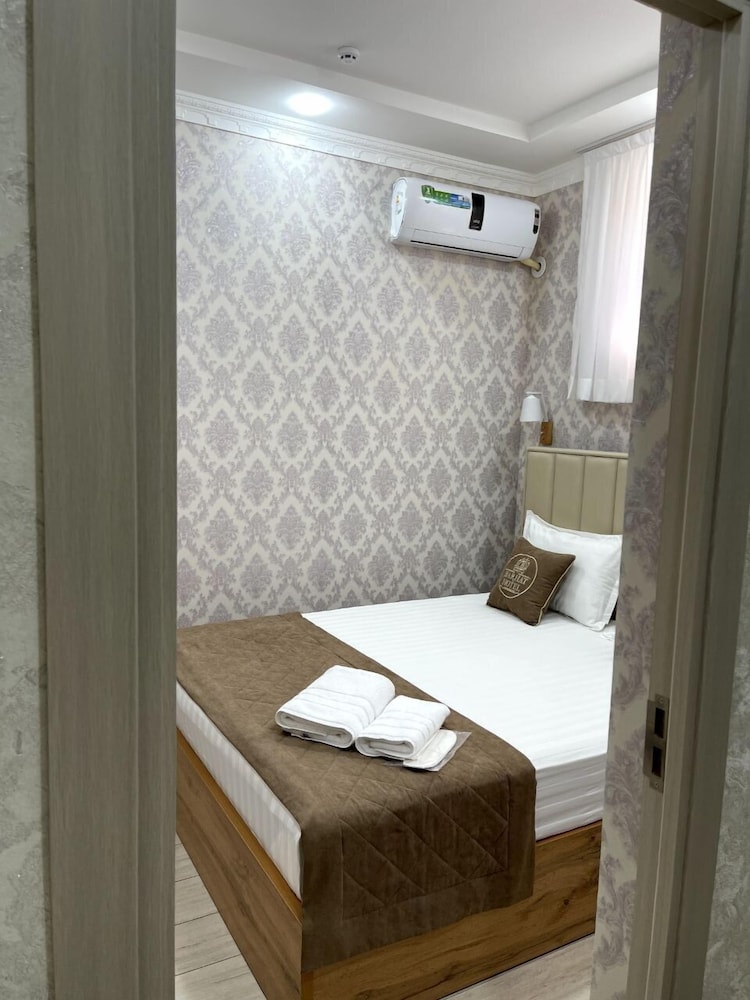 Basic Double Room - Photo 9