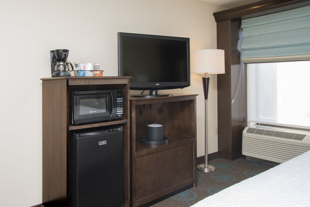 Room, 2 Double Beds, Accessible photo 3