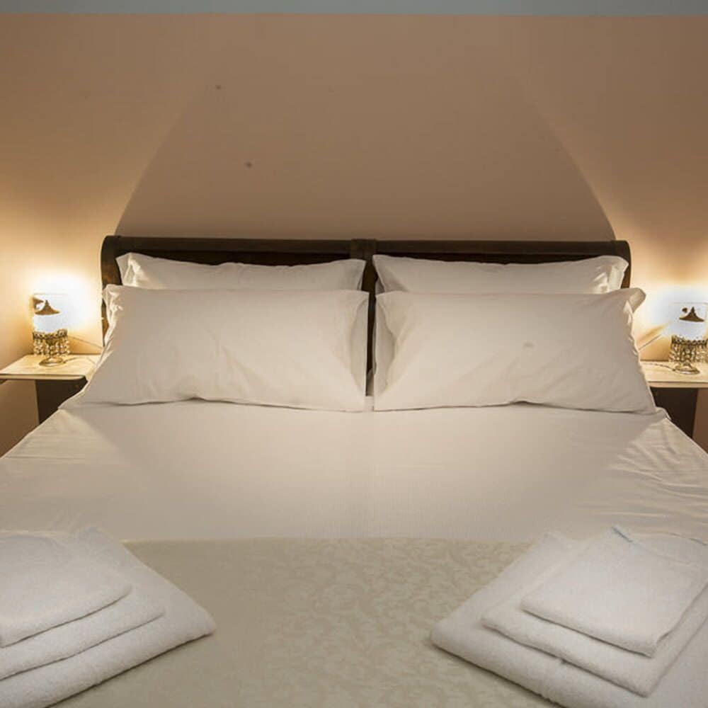 Economy Double Room photo 1