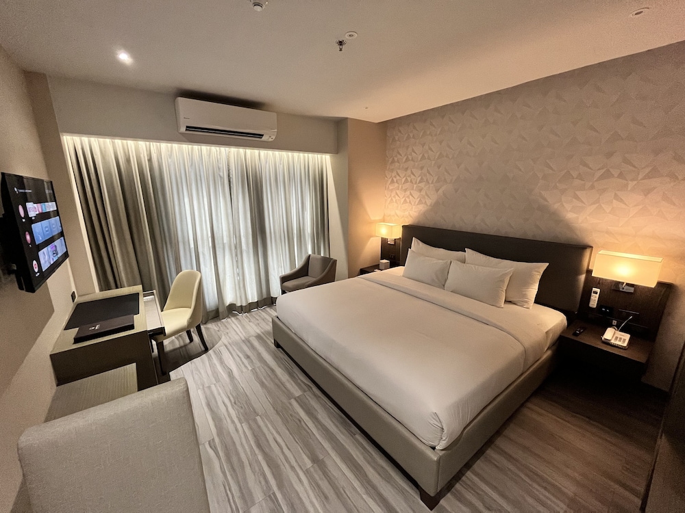 Standard Studio Suite - Photo 3