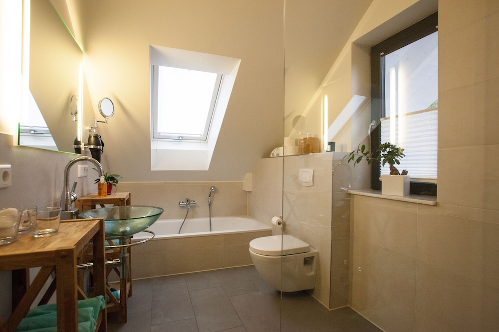 Apartment (Cleaning Fee 120 EUR to be paid up front) photo 3