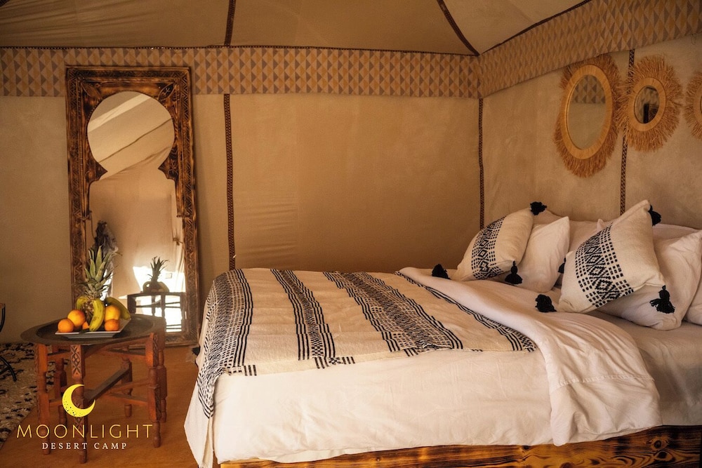 Comfort Quadruple Room, Balcony, Desert View photo 1