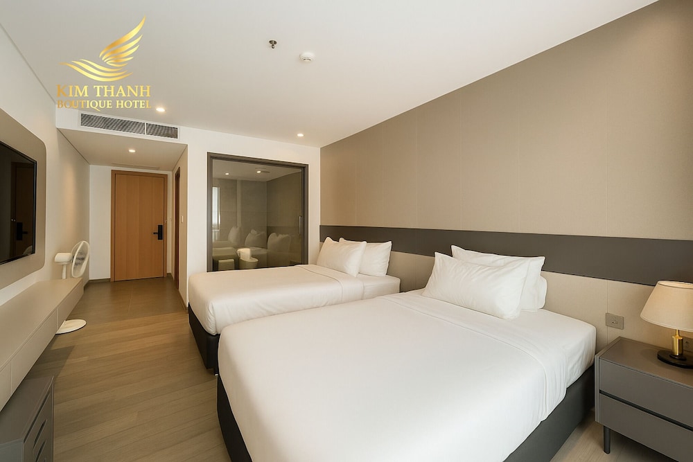 Superior Double Room, City View photo 2