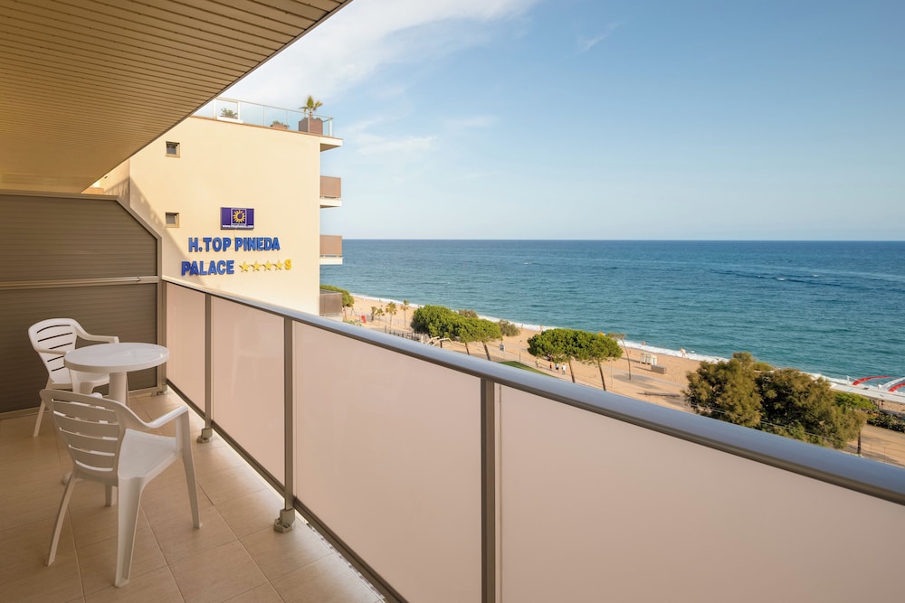 Twin Room, Sea View (2 adults) - Photo 4