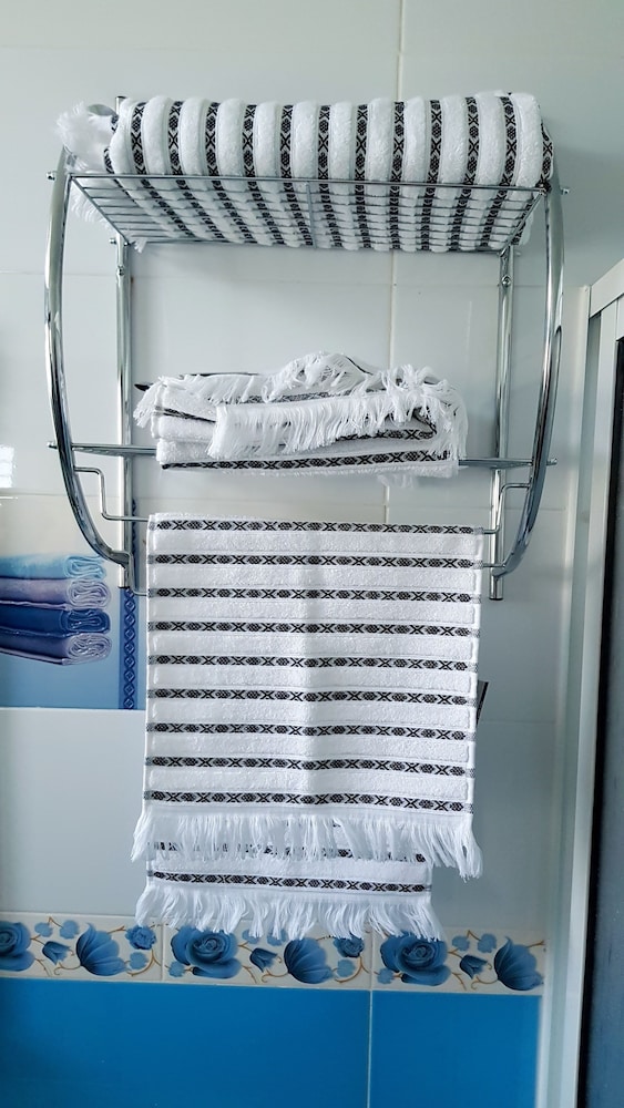 Classic Suite, 1 Queen Bed, Bay View (Marrakchi) photo 1