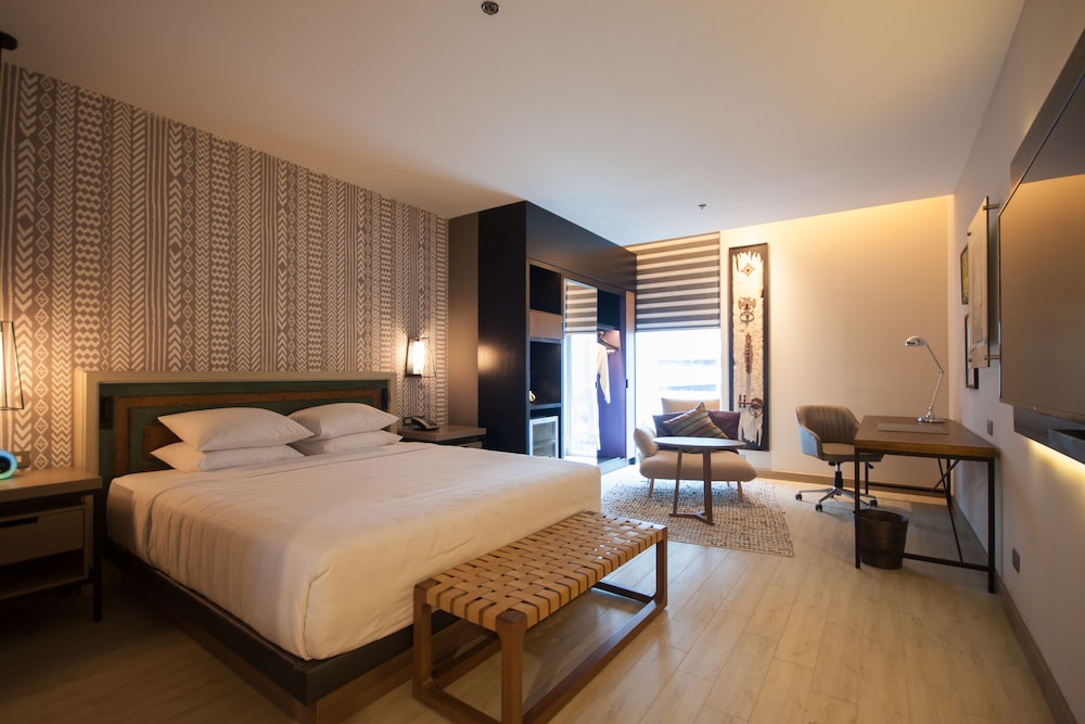 Junior Suite, 1 King Bed