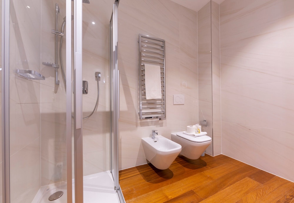 Family Apartment, Multiple Bedrooms (Love of Lugano) photo 3