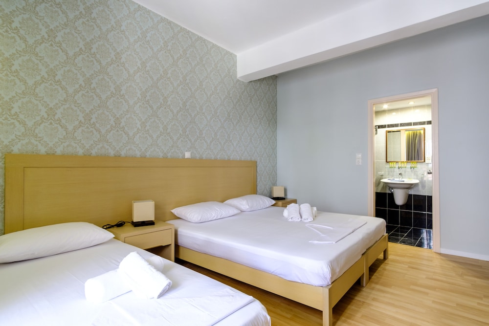 Triple Room, 3 Twin Beds, Non Smoking photo 1